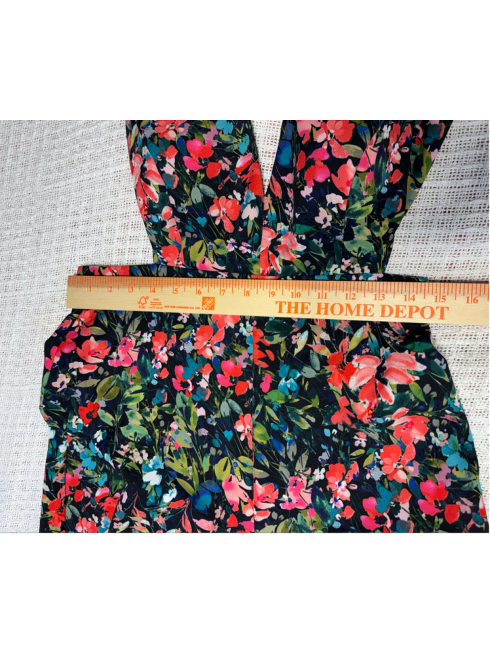 Aidan Mattox Floral Plunging V-Neck Open-Back Wide Leg Jumpsuit Size 10 EUC - Picture 6 of 10